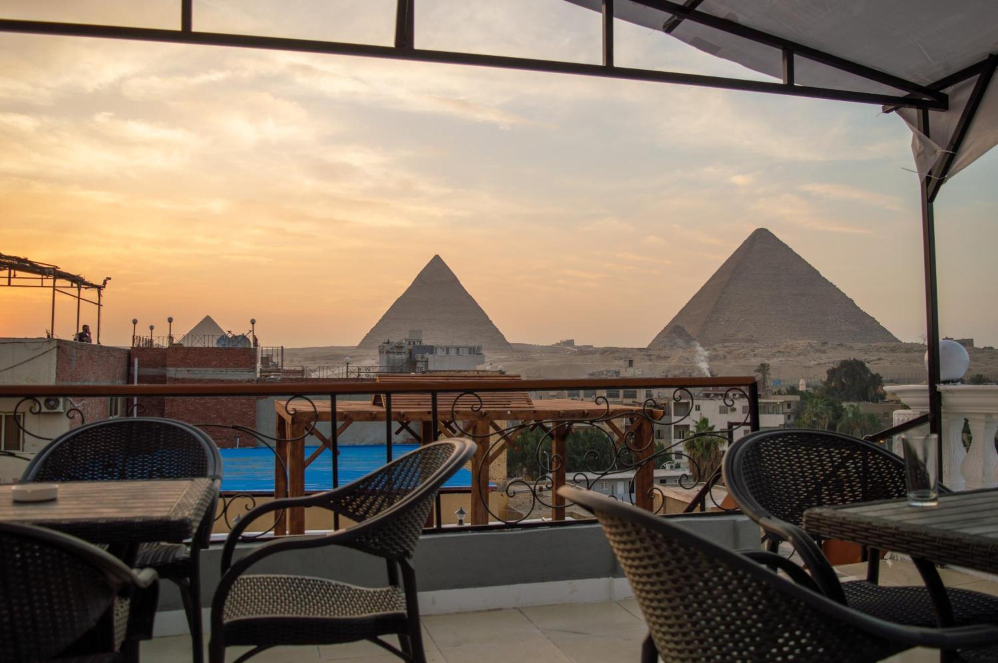 Pyramids Gate Hotel Kafret el-Gabal Eksteriør bilde