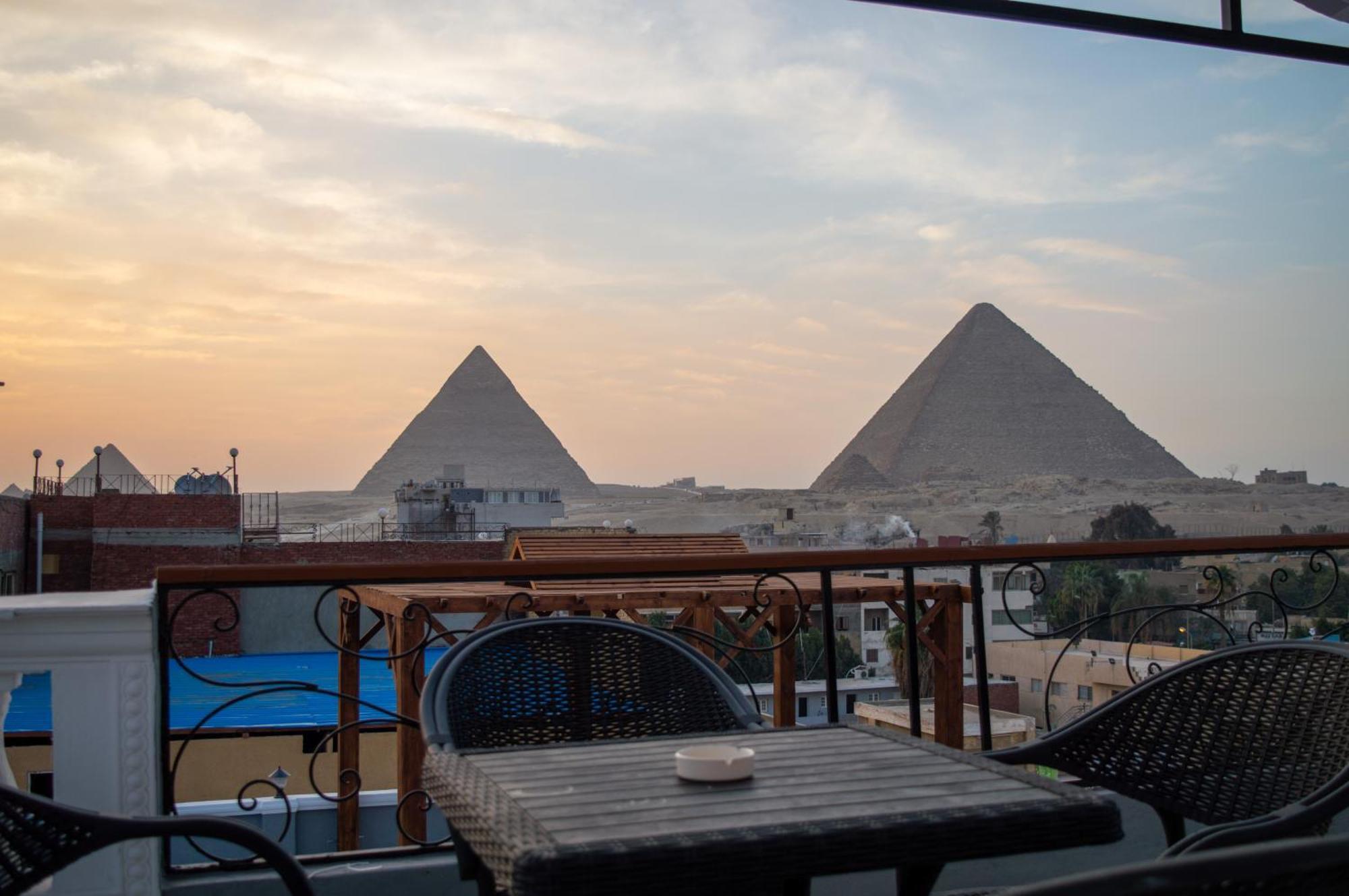 Pyramids Gate Hotel Kafret el-Gabal Eksteriør bilde