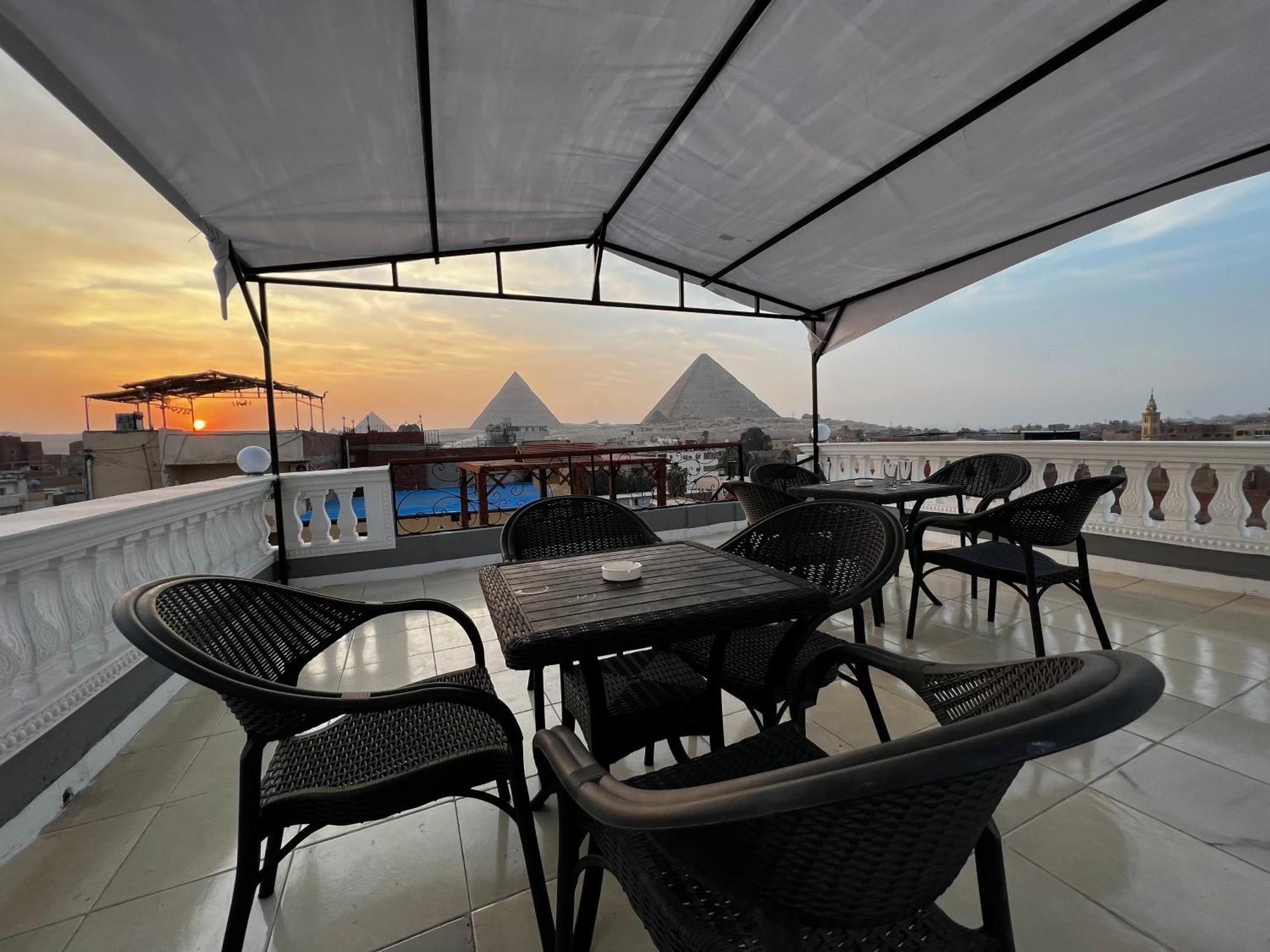 Pyramids Gate Hotel Kafret el-Gabal Eksteriør bilde