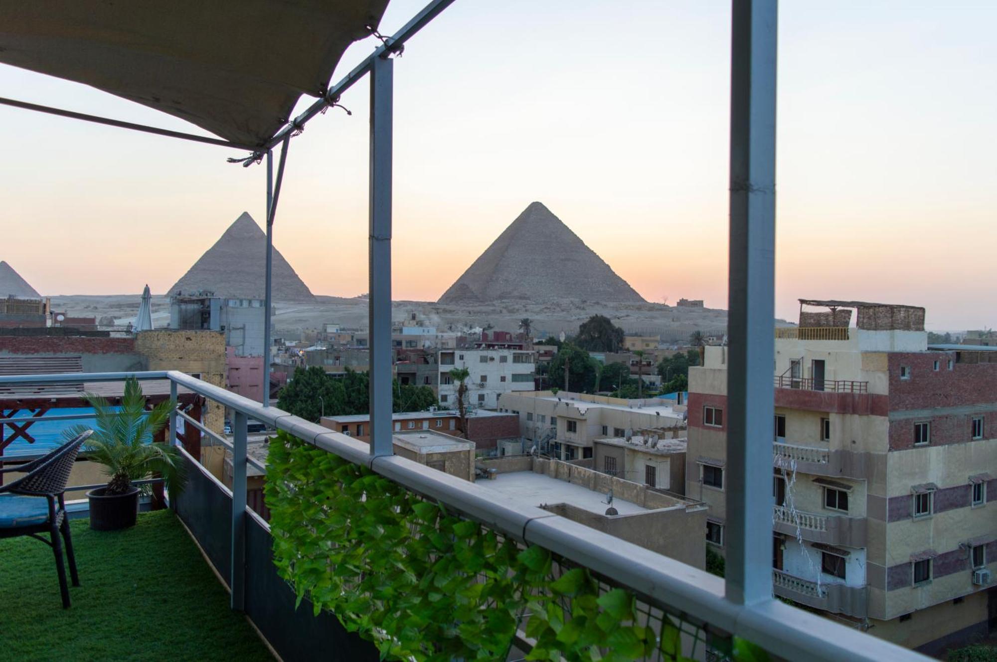 Pyramids Gate Hotel Kafret el-Gabal Eksteriør bilde